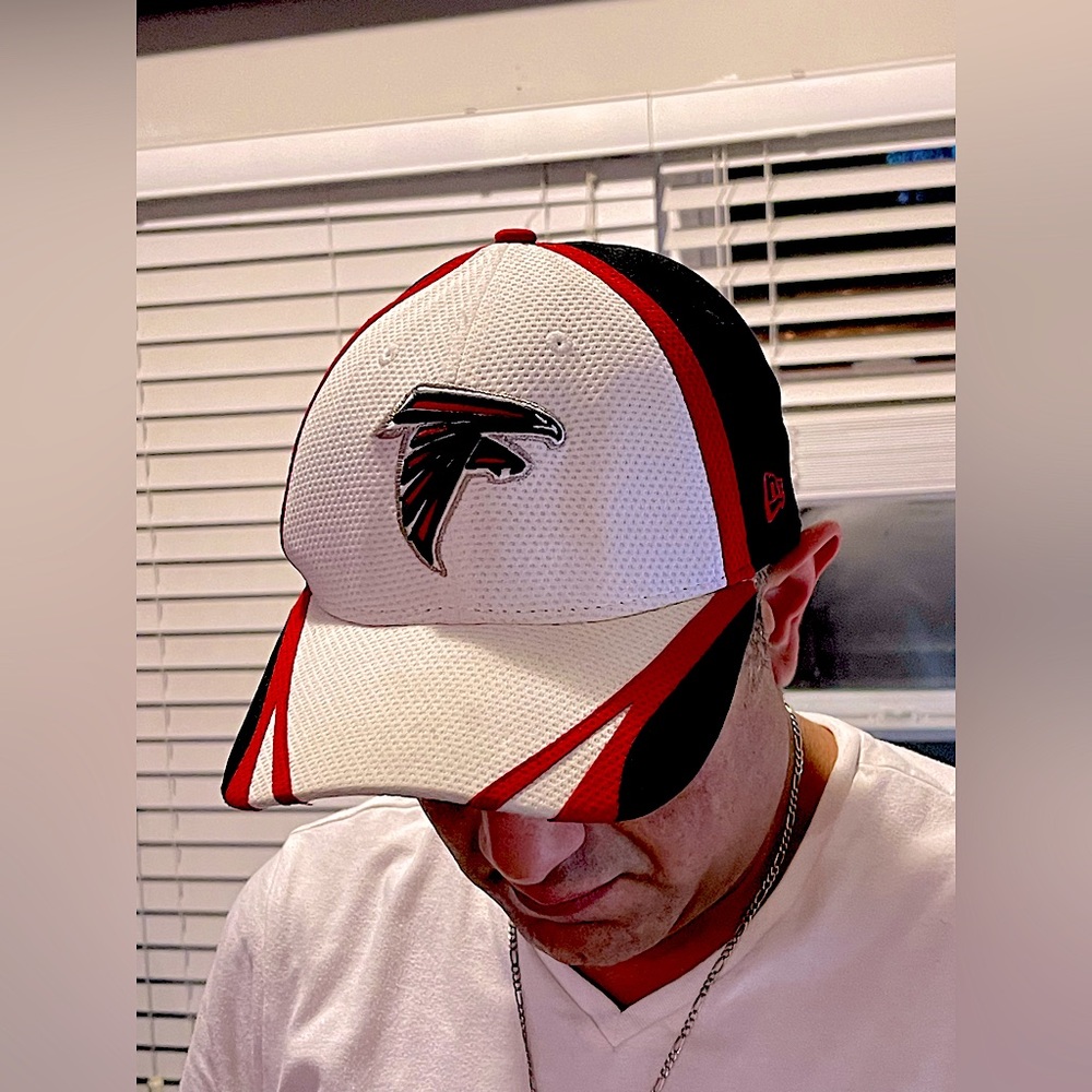 Men’s hats: kangol ballcap, fedoras, Atlanta Falcons ballcap